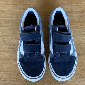 Vans Size 13 Kids Sneakers. Navy Blue.